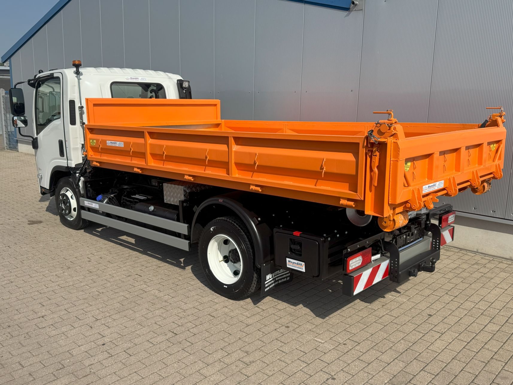 imgi_74_isuzu-npr-m30-abrollkipper-cts-4