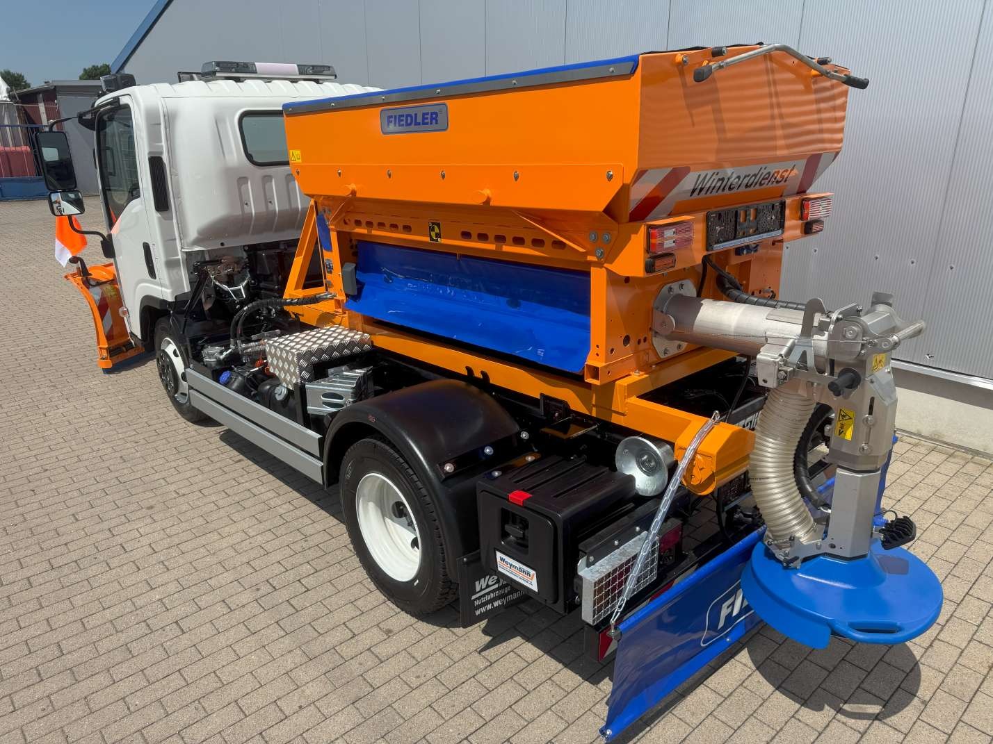 imgi_82_isuzu-npr-fiedler-cts-abroller-winterdienst-4